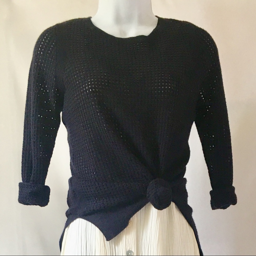Ann Taylor perforated navy sweater, XS